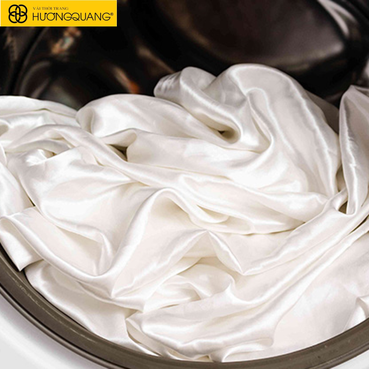 Chia sẻ cách giặt vải lụa tơ tằm chuẩn nhất, giúp vải bền lâu và đẹp