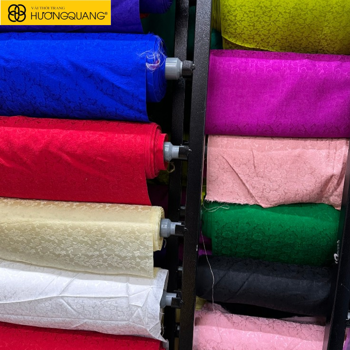 Mua vải lụa tơ tằm ở đâu