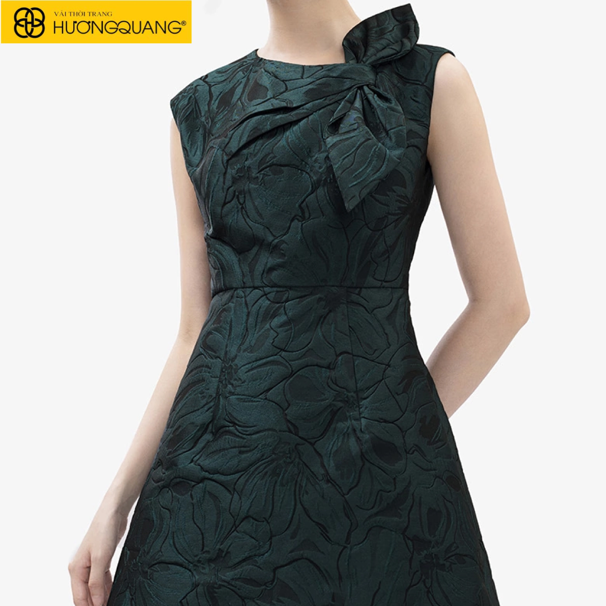 Các Mẫu Vải Tafta May Đầm Dự Tiệc Sang Trọng