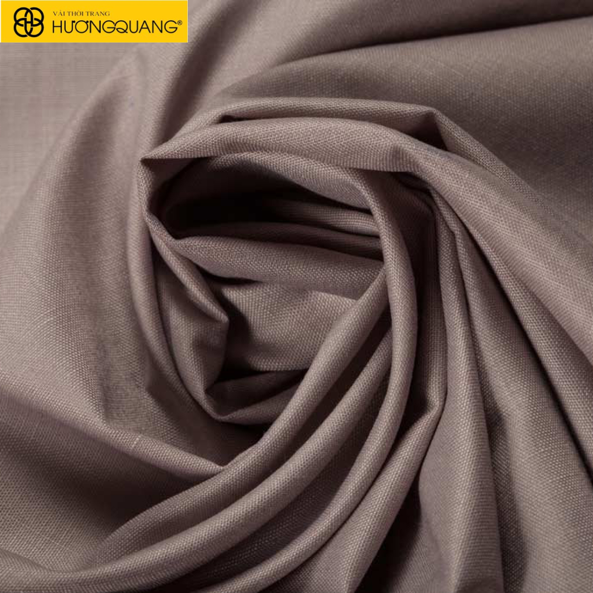 Vải Cotton Silk Blend Là Gì? Ưu Điểm Và Ứng Dụng Trong Thời Trang