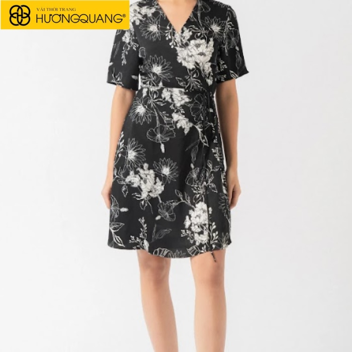 Tại Sao Vải Satin Crepe Lại Được Ưa Chuộng Trong Ngành Thời Trang?