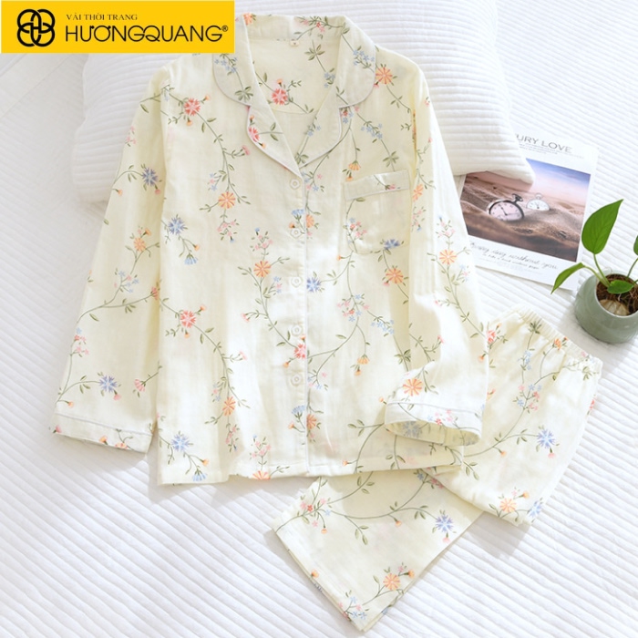 Tại Sao Vải Satin Crepe Lại Được Ưa Chuộng Trong Ngành Thời Trang?