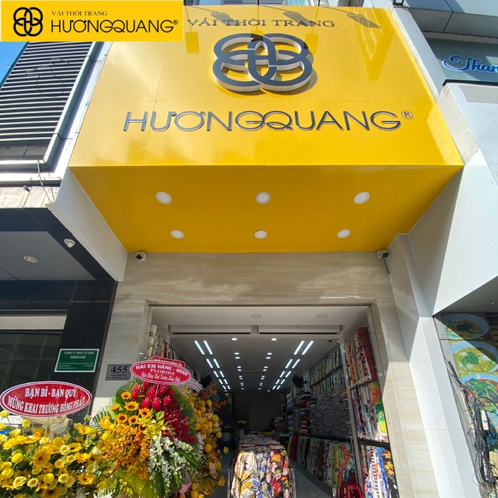 Vải thời trang nữ cao cấp tại cửa hàng Hương Quang, đa dạng mẫu mã, phù hợp mọi nhu cầu may mặc