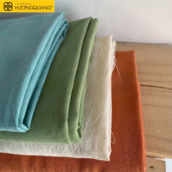 Bề mặt linen thường thô, tự nhiên