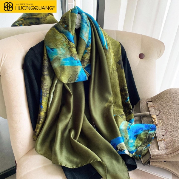 Kiểm tra mẫu thử trước khi mua sỉ