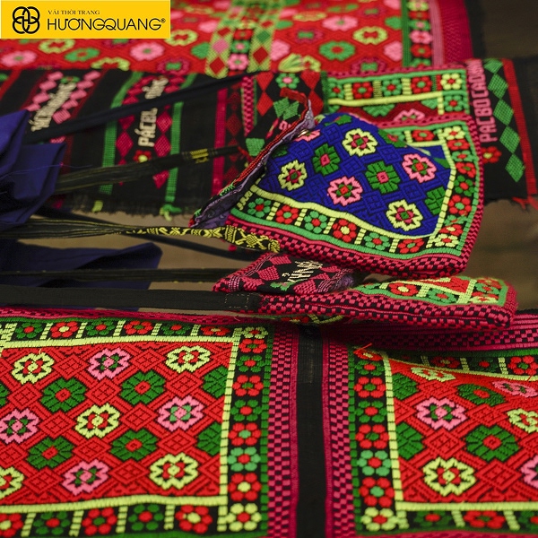 Vải dệt thủ công truyền thống từ các làng nghề Việt Nam