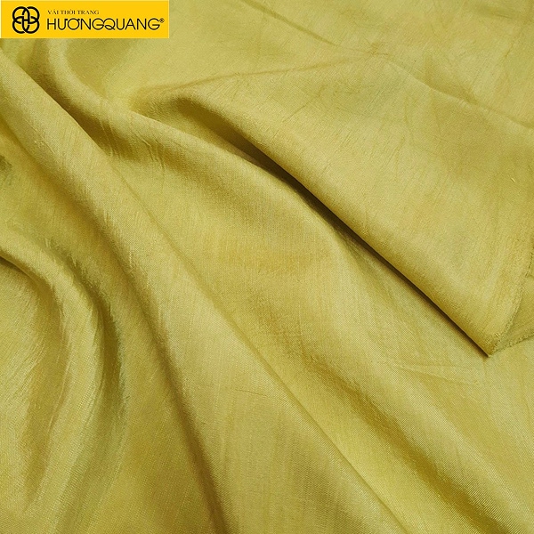 Kiểm tra độ chắc và dày của vải thủ công