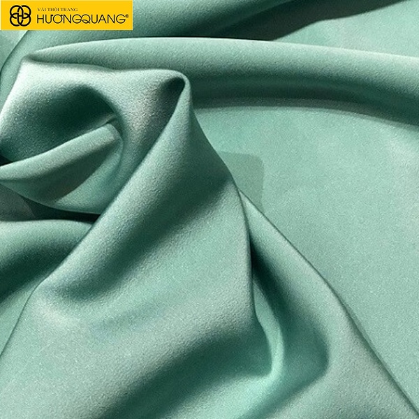 Vải tafta ánh nhẹ dùng may váy dạ hội sang trọng