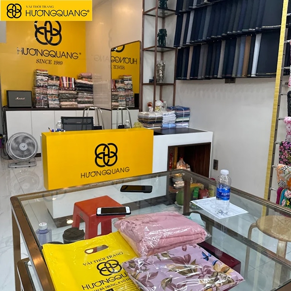 Cửa hàng vải thiết kế uy tín tại TPHCM với không gian trưng bày cao cấp