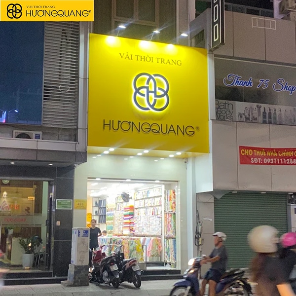 Hợp tác lâu dài giữa cửa hàng vải thiết kế uy tín và nhà thiết kế