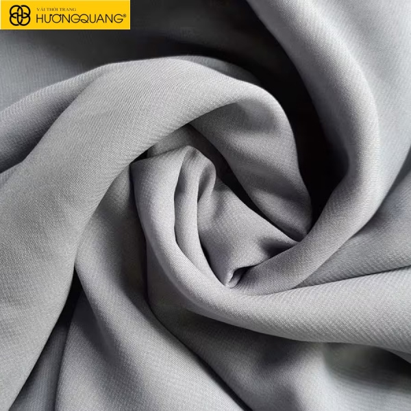 Cảm giác mặc vải kháng tia cực tím trong thời tiết nóng