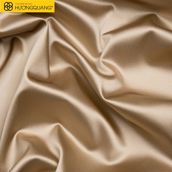 Độ rũ tự nhiên của vải satin lụa Ý