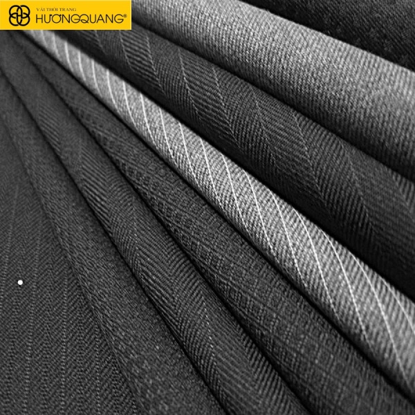 Đồng phục hoàn thiện với chất liệu vải chất lượng cao